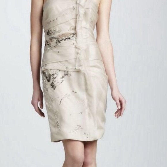 J. MENDEL**Embroidered Organza Dress $3750 US 4 - Picture 8 of 8